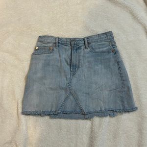 Gap Demin mini skirt, size 28 petite